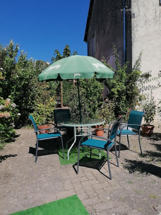 Apartamento Le Garni Vendémiaire Vesoul Exterior foto
